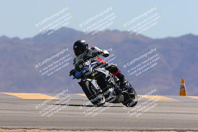 media/Mar-24-2025-Moto Forza (Mon) [[57ce5c5cff]]/3-Beginner Group/Session 4 (Turn 9)/